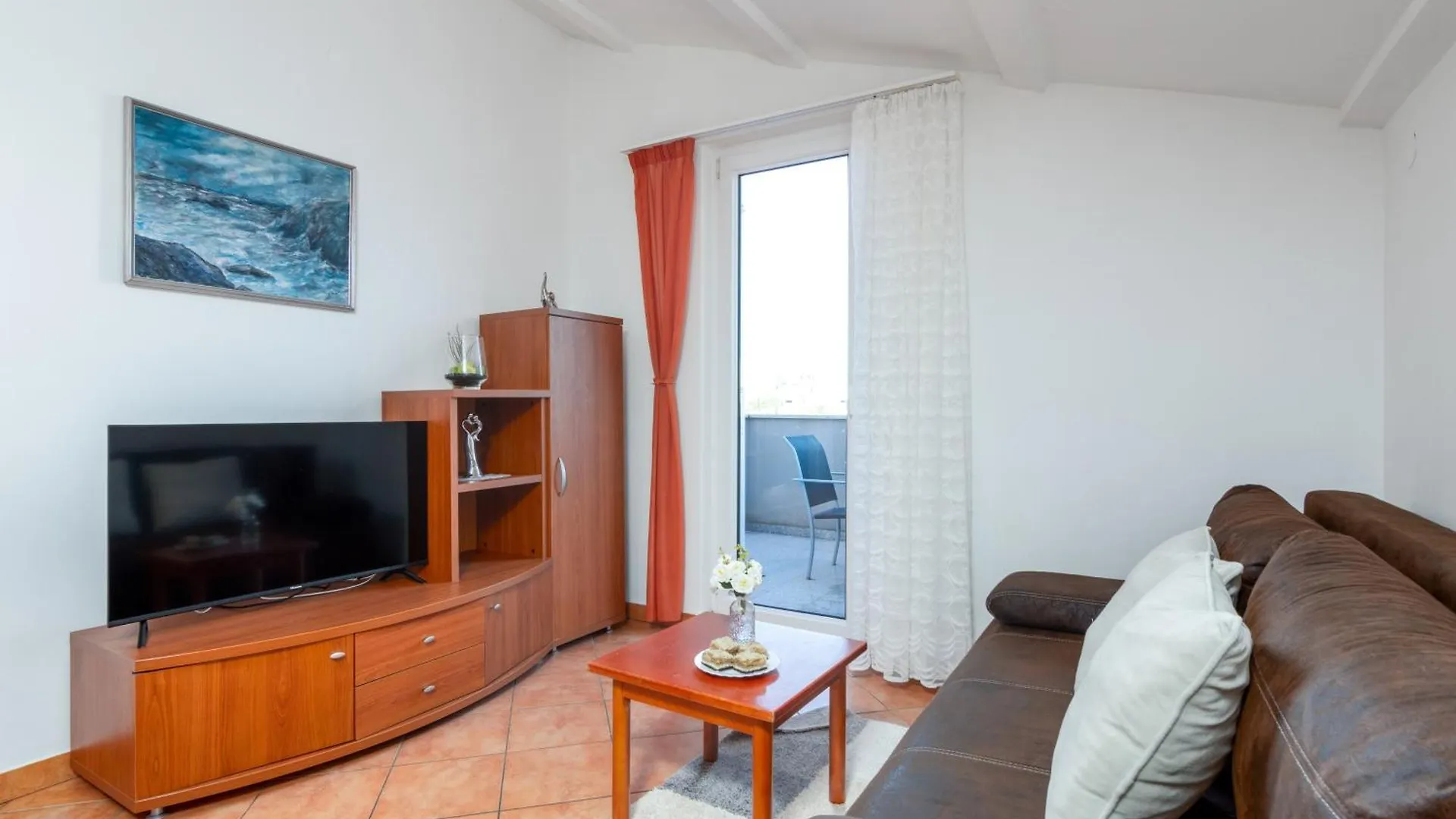 Apartments With A Parking Space Medulin - 2274 0*,  Croatia